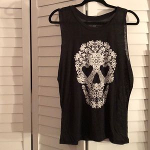 Skull tank top 💀🖤
